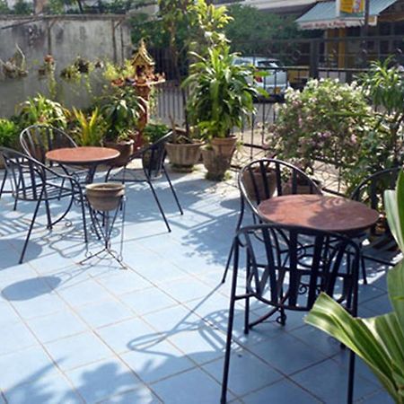 Saysouly Guesthouse Виентиане Екстериор снимка